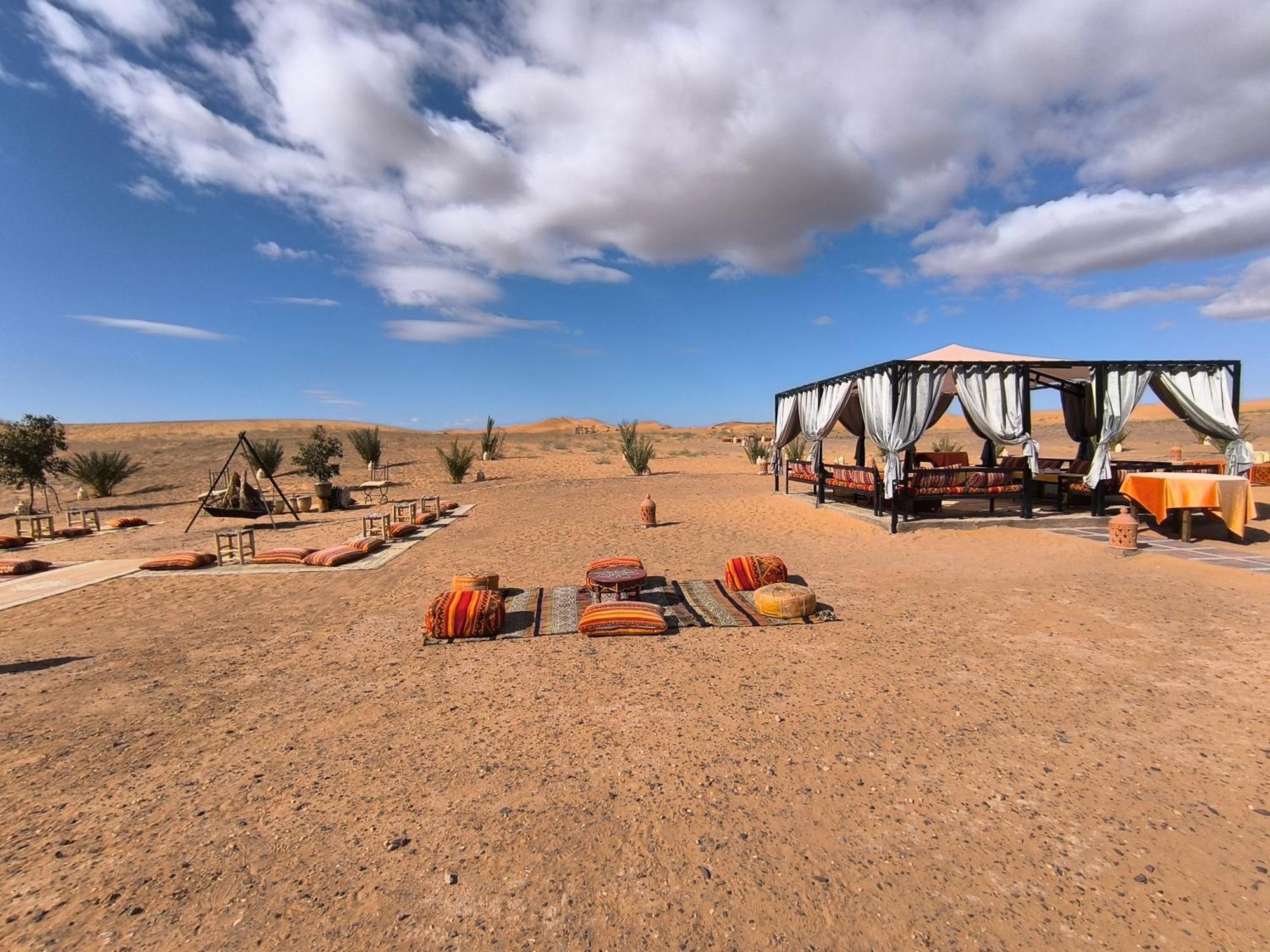 Hotel Luxury Bega Camp Merzouga Exterior foto